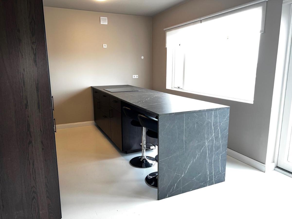 Apartment In Хофн Экстерьер фото