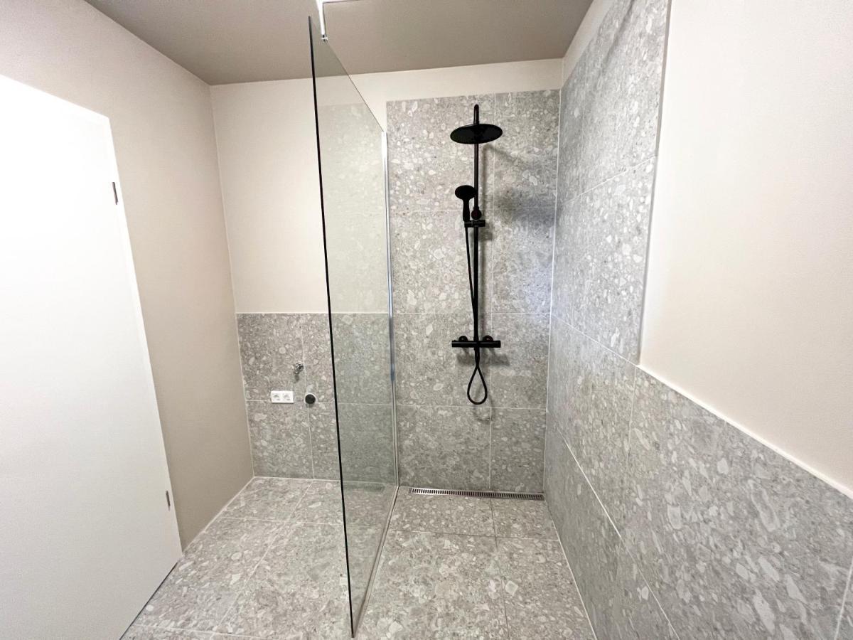 Apartment In Хофн Экстерьер фото