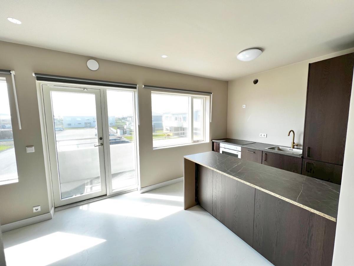 Apartment In Хофн Экстерьер фото